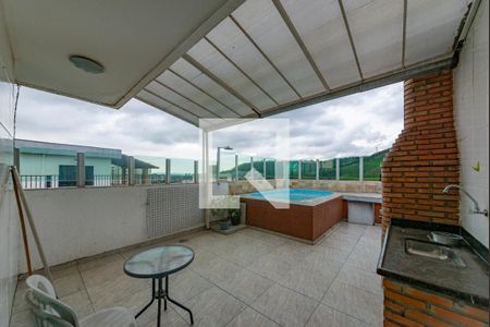 Apartamento à venda com 140m², 3 quartos e 1 vaga Apartamento à venda com 140m², 3 quartos e 1 vagaCobertura