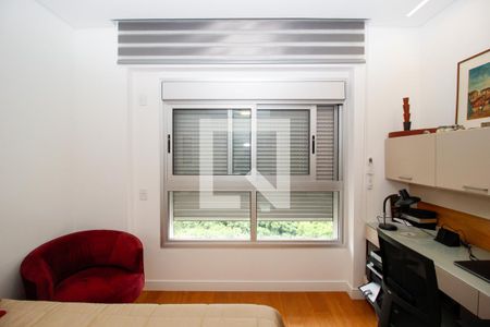 Apartamento à venda com 296m², 4 quartos e 4 vagasSuite 3