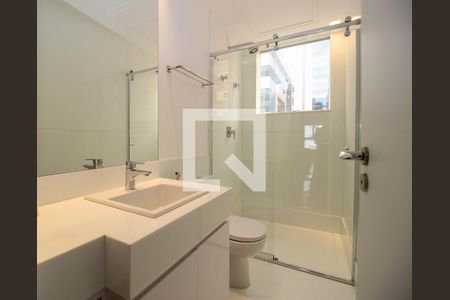 Apartamento à venda com 296m², 4 quartos e 4 vagasBanheiro da Suíte 2