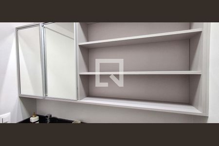 Apartamento à venda com 51m², 2 quartos e 1 vaga Apartamento à venda com 51m², 2 quartos e 1 vagaBanheiro Social