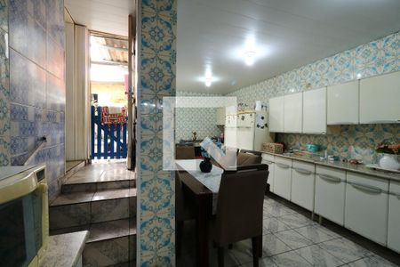 Casa à venda com 118m², 3 quartos e 3 vagasCozinha