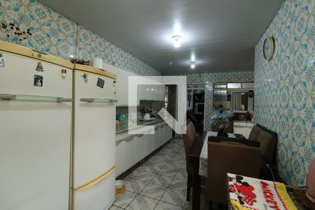 Casa à venda com 118m², 3 quartos e 3 vagasCozinha