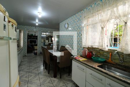 Casa à venda com 118m², 3 quartos e 3 vagasCozinha