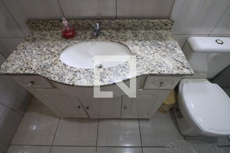 Casa à venda com 142m², 3 quartos e 2 vagasBanheiro 2