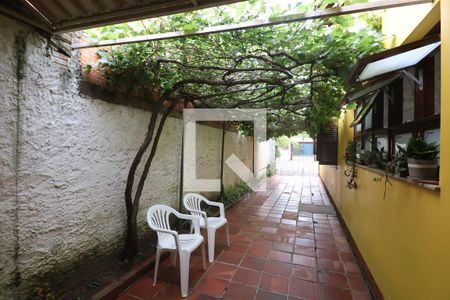 Casa à venda com 142m², 3 quartos e 2 vagasÁrea externa