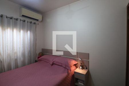 Casa à venda com 142m², 3 quartos e 2 vagasQuarto 3