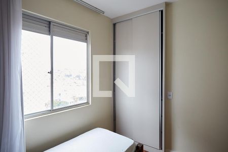 Quarto 2 de apartamento para alugar com 2 quartos, 70m² em Ipiranga, Belo Horizonte