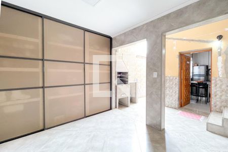 Casa à venda com 118m², 2 quartos e 2 vagas Casa à venda com 118m², 2 quartos e 2 vagasÁrea de Serviço