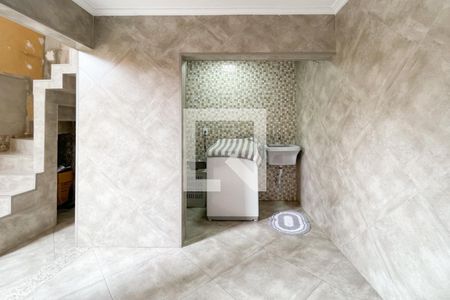 Casa à venda com 118m², 2 quartos e 2 vagas Casa à venda com 118m², 2 quartos e 2 vagasÁrea de Serviço