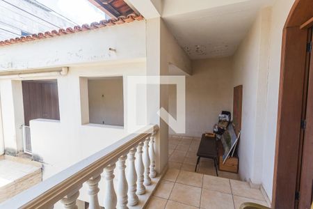 Casa à venda com 200m², 4 quartos e 2 vagas Casa à venda com 200m², 4 quartos e 2 vagasVaranda da Sala 2 no 2° Andar