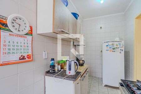 Apartamento à venda com 75m², 2 quartos e 1 vaga Apartamento à venda com 75m², 2 quartos e 1 vagaCozinha e Área de Serviço