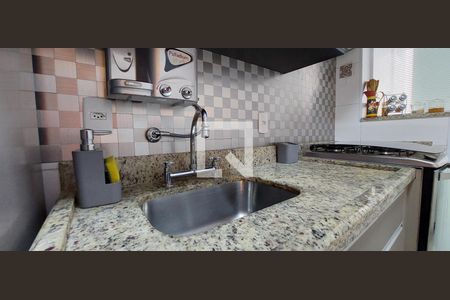 Apartamento à venda com 58m², 2 quartos e 2 vagasCozinha