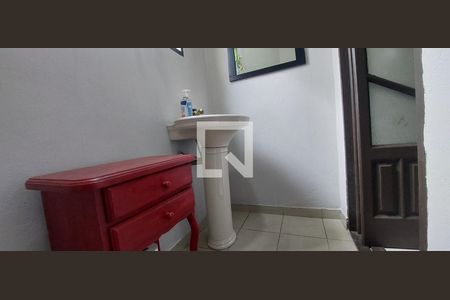 Casa à venda com 480m², 5 quartos e 8 vagas Casa à venda com 480m², 5 quartos e 8 vagasLavabo 1