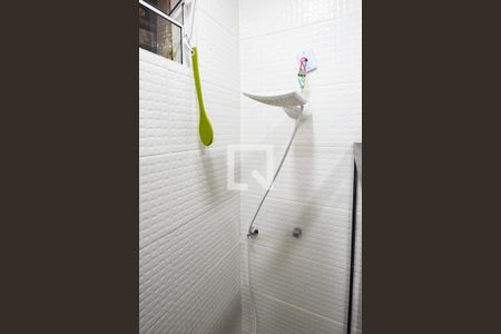 Apartamento à venda com 50m², 2 quartos e 2 vagas Apartamento à venda com 50m², 2 quartos e 2 vagasBanheiro