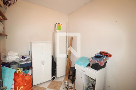 Casa à venda com 178m², 3 quartos e 3 vagasÁrea de Serviço - Quarto