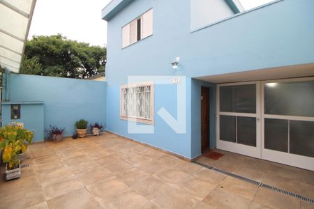 Casa à venda com 178m², 3 quartos e 3 vagasGaragem