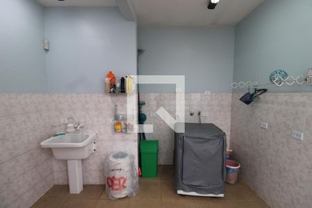 Casa à venda com 178m², 3 quartos e 3 vagasÁrea de Serviço