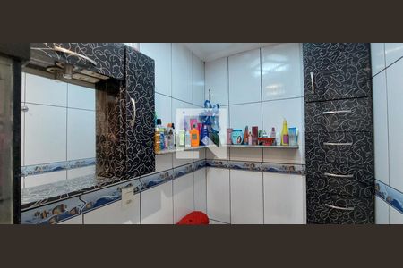 Apartamento à venda com 63m², 3 quartos e 1 vaga Apartamento à venda com 63m², 3 quartos e 1 vagaBanheiro