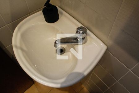 Apartamento à venda com 80m², 1 quarto e 1 vagaBANHEIRO DA ÁREA DE SERVIÇO