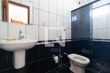 Casa à venda com 225m², 4 quartos e 4 vagas Casa à venda com 225m², 4 quartos e 4 vagasBanheiro da Suíte 01