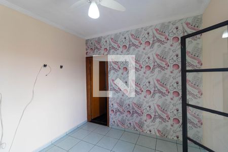 Casa à venda com 225m², 4 quartos e 4 vagas Casa à venda com 225m², 4 quartos e 4 vagasSuíte 01