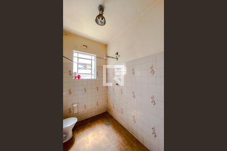 Casa à venda com 104m², 2 quartos e 1 vagaBanheiro