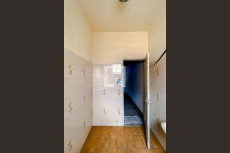 Casa à venda com 104m², 2 quartos e 1 vagaBanheiro