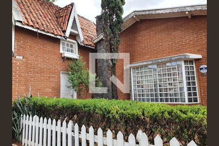 Casa à venda com 171m², 3 quartos e 2 vagas Casa à venda com 171m², 3 quartos e 2 vagasFoto 02