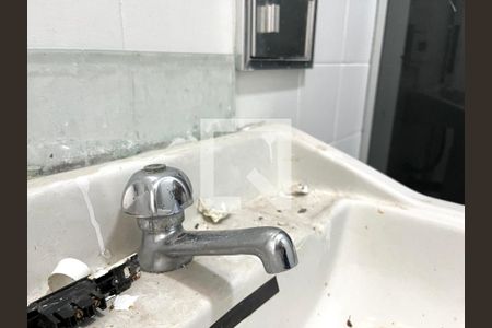 Casa para alugar com 47m², 2 quartos e sem vaga Casa para alugar com 47m², 2 quartos e sem vagaBanheiro