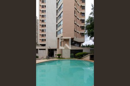 Apartamento à venda com 50m², 1 quarto e 1 vaga Apartamento à venda com 50m², 1 quarto e 1 vagaÁrea comum - Piscina