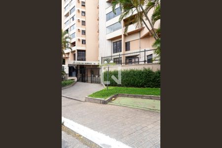 Apartamento à venda com 50m², 1 quarto e 1 vaga Apartamento à venda com 50m², 1 quarto e 1 vagaFachada e portaria