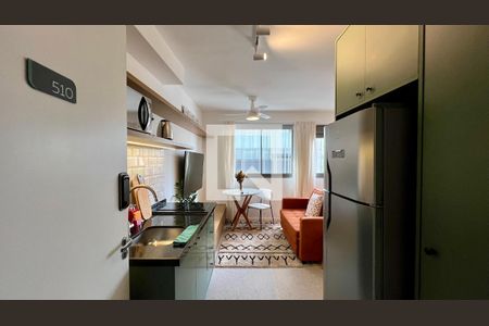 Studio à venda com 24m², 1 quarto e sem vaga Studio à venda com 24m², 1 quarto e sem vagaCozinha