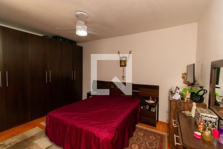 Casa à venda com 100m², 3 quartos e 3 vagas Casa à venda com 100m², 3 quartos e 3 vagasQuarto 3