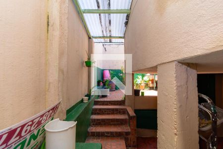 Casa à venda com 100m², 3 quartos e 3 vagas Casa à venda com 100m², 3 quartos e 3 vagasQuintal