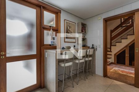 Casa de condomínio à venda com 316m², 3 quartos e 2 vagas Casa de condomínio à venda com 316m², 3 quartos e 2 vagasCozinha