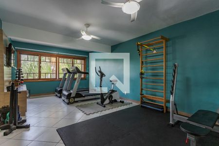 Casa de condomínio à venda com 316m², 3 quartos e 2 vagas Casa de condomínio à venda com 316m², 3 quartos e 2 vagasÁrea comum - Academia