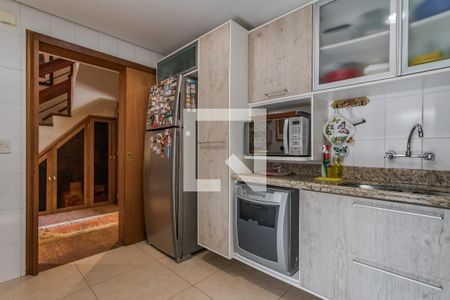 Casa de condomínio à venda com 316m², 3 quartos e 2 vagas Casa de condomínio à venda com 316m², 3 quartos e 2 vagasCozinha