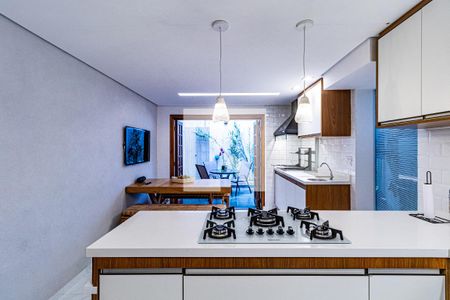 Casa de condomínio à venda com 170m², 3 quartos e 2 vagasCozinha