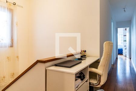 Casa de condomínio à venda com 170m², 3 quartos e 2 vagasMesa