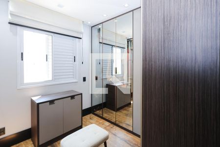 Apartamento à venda com 74m², 1 quarto e 1 vaga Apartamento à venda com 74m², 1 quarto e 1 vagaSuíte