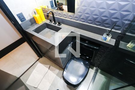 Apartamento à venda com 74m², 1 quarto e 1 vaga Apartamento à venda com 74m², 1 quarto e 1 vagaBanheiro