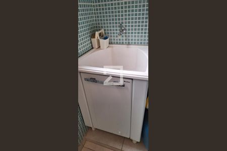 Apartamento para alugar com 56m², 2 quartos e sem vaga Apartamento para alugar com 56m², 2 quartos e sem vagaÁrea de serviço