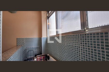 Apartamento para alugar com 56m², 2 quartos e sem vaga Apartamento para alugar com 56m², 2 quartos e sem vagaÁrea de serviço