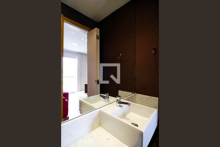 Apartamento à venda com 140m², 2 quartos e 2 vagasBanheiro cobertura