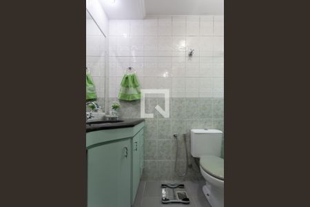Apartamento à venda com 193m², 3 quartos e 2 vagas Apartamento à venda com 193m², 3 quartos e 2 vagasBanheiro da Suíte