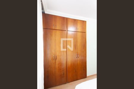 Apartamento à venda com 193m², 3 quartos e 2 vagas Apartamento à venda com 193m², 3 quartos e 2 vagasSuíte