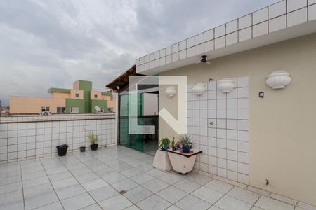 Apartamento à venda com 193m², 3 quartos e 2 vagas Apartamento à venda com 193m², 3 quartos e 2 vagasCobertura