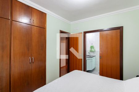 Apartamento à venda com 193m², 3 quartos e 2 vagas Apartamento à venda com 193m², 3 quartos e 2 vagasSuíte
