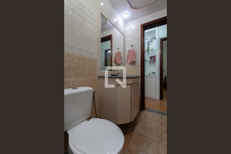 Apartamento à venda com 193m², 3 quartos e 2 vagas Apartamento à venda com 193m², 3 quartos e 2 vagasBanheiro Social 1