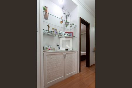 Apartamento à venda com 193m², 3 quartos e 2 vagas Apartamento à venda com 193m², 3 quartos e 2 vagasCorredor